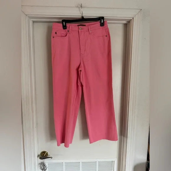 NWOT Judy Blue High Rise Tummy Control Wide Leg Crop Jeans - Picture 2 of 11